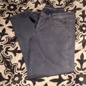 Gray capris